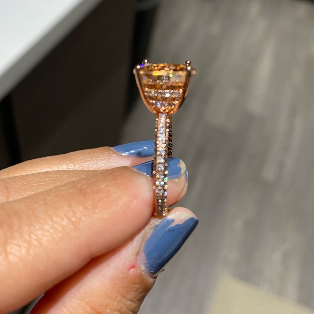 ✨BACK IN STOCK✨18K Rose Gold Morganite Stunner✨ - Picture 13 of 15